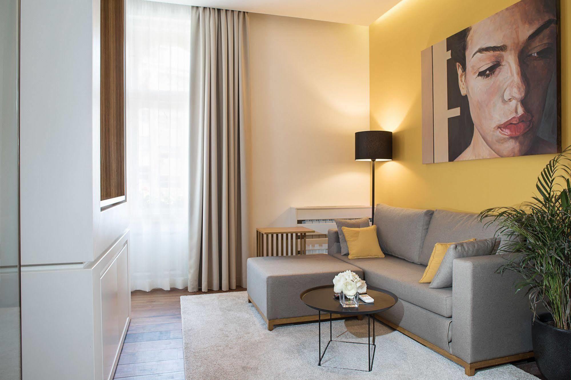 Dominic Smart & Luxury Suites - Terazije Белград Экстерьер фото